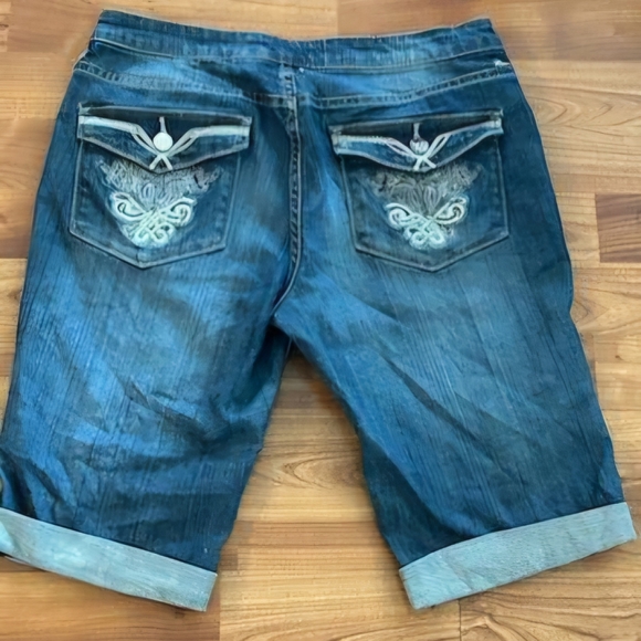 Luxury Blues Long Denim Cuffed Shorts - Picture 2 of 6